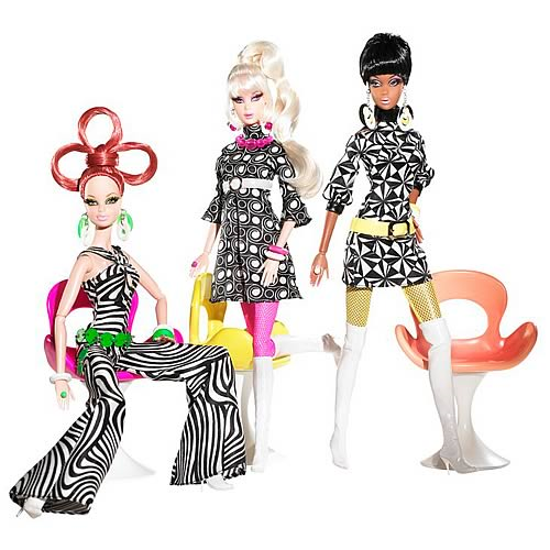 Barbie Pivotal Mod Doll Gift Set