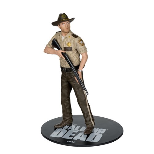 The Walking Dead Rick Grimes 1:8 Scale Posed Figure