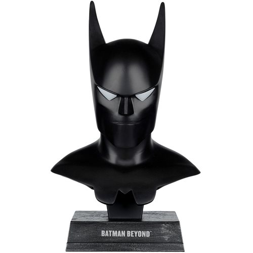 DC Direct Prop Replica Wave 6 Batman Batman Beyond 1:3 Scale Cowl