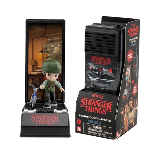Stranger Things Upside Down Walkie-talkie Capsule Series 3 Blind-Box Mini-Figure Case of 8