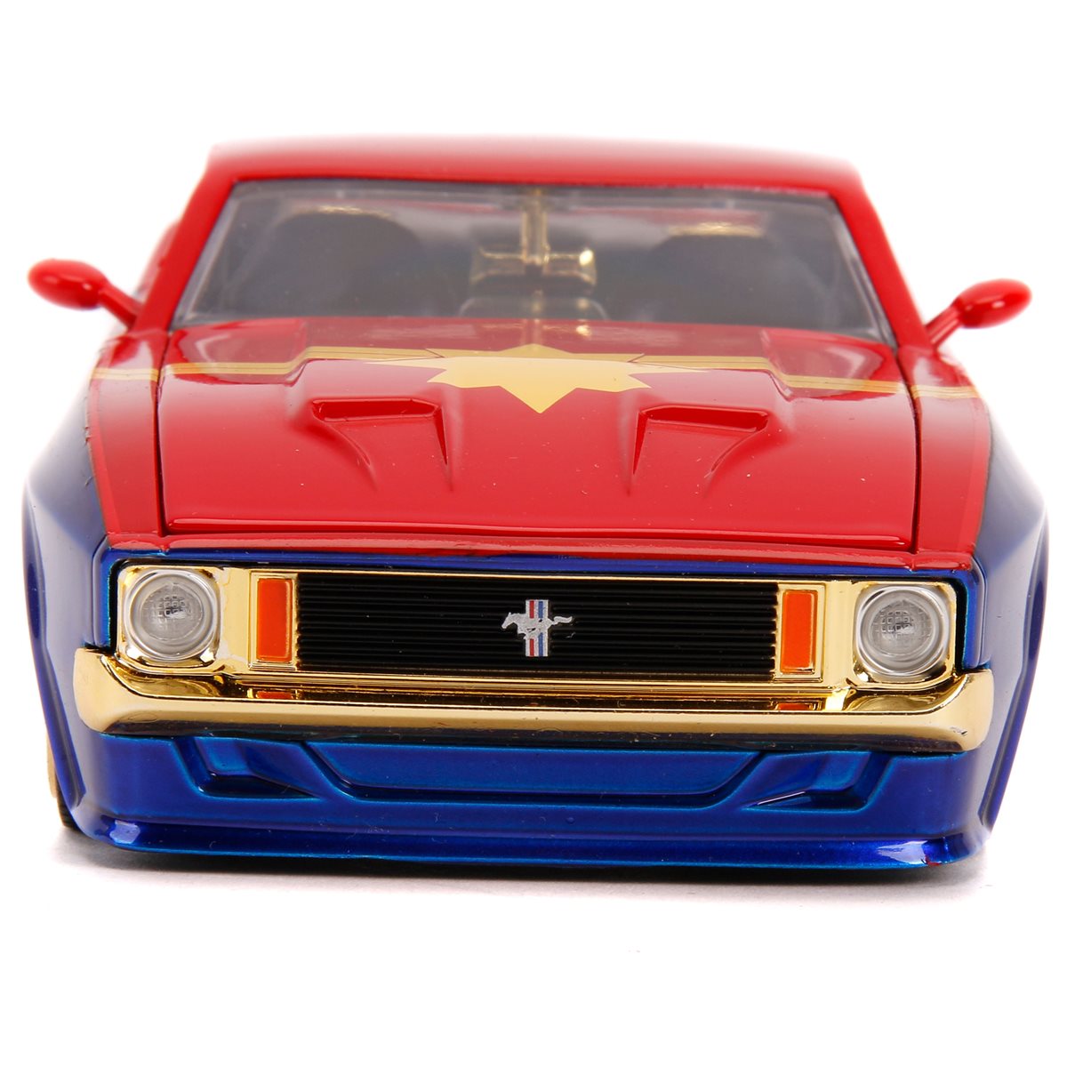 Captain Marvel 1973 Ford Mustang Mach 1 Avengers 1:24 Scale Die 