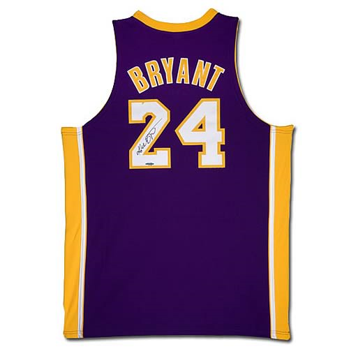 NBA Kobe Bryant Signed Lakers Purple (Away) Jersey