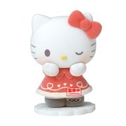 Sanrio Hello Kitty Santa Version Fluffy Puffy Mini-Figure
