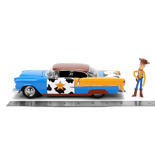 Hollywood Rides Toy Story 1955 Chevrolet Bel Air 1:24 Scale Die-Cast Metal Vehicle with Woody Figure