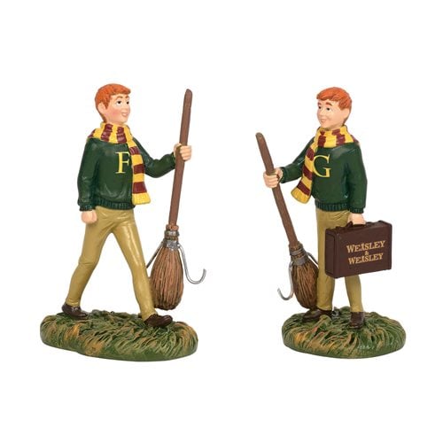 Harry Potter Village Fred and George Weasley Statue