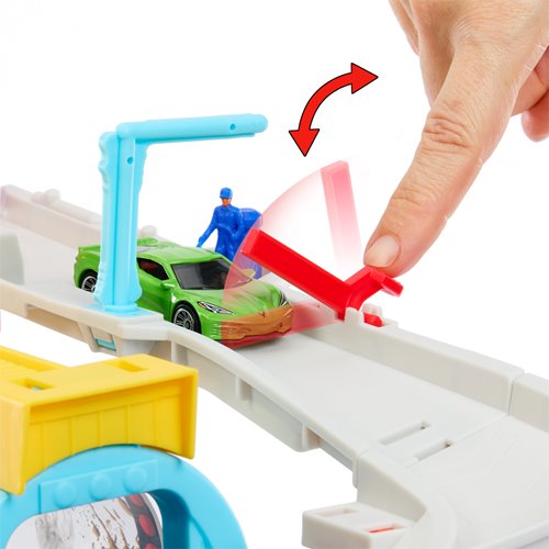 Matchbox Spin Cyclone Car Wash Playset