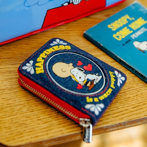 Peanuts Happiness Is A Warm Puppy Denim Accordion Wallet