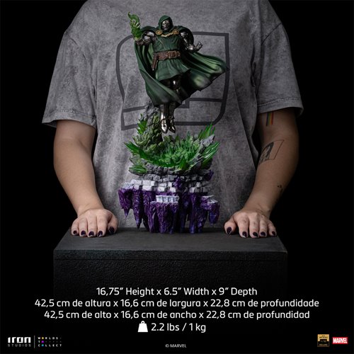 Doctor Doom Infinity Gauntlet Battle Diorama Series 1:10 Deluxe Art Scale Limited Edition Statue