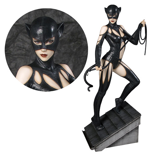 Fantasy Figure Gallery DC Comics Collection Catwoman Resin Statue