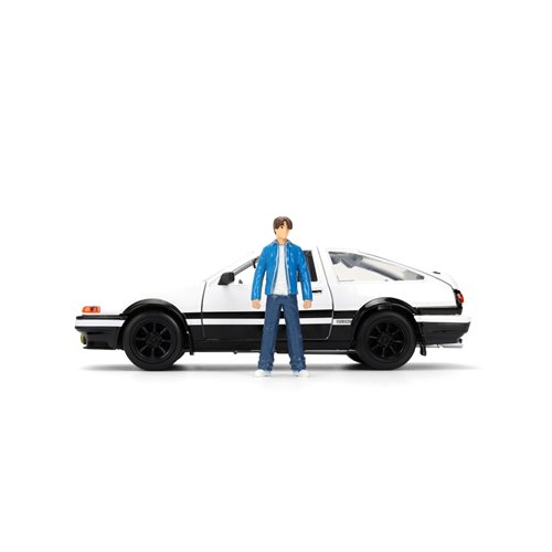 Hollywood Rides Initial D 1986 Toyota Trueno AE86 1:24 Scale Die-Cast Metal Vehicle with Takumi Figu