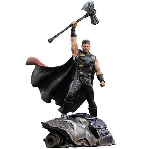 Avengers: Doomsday Thor Battle Diorama Series Art Scale 1:10 Limited Edition Statues