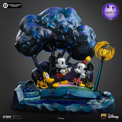 Disney Classics Mickey, Minnie and Pluto's Day at the Park Deluxe Art Scale 1:10 Limited Edition Sta
