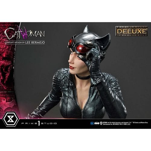 DC Comics Catwoman Deluxe Concept Design by Lee Bermejo Museum Masterline 1:3 Scale Statue