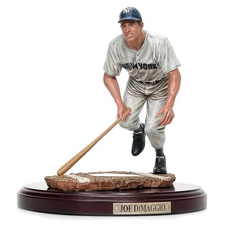 MLB Historical Beginnings Joe DiMaggio Statue