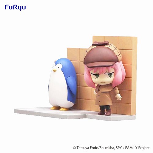 Spy x Family Anya and Penguin Hold Statue