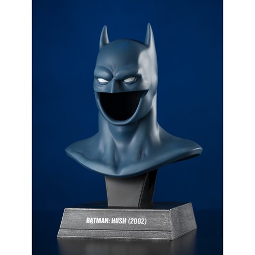DC Direct Prop Replica Wave 2 1:3 Scale Cowl Case of 6