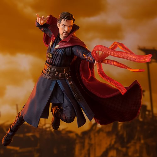 Avengers: Infinity War Doctor Strange Battle on Titan Edition SH Figuarts Action Figure