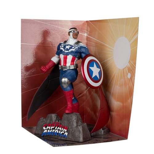 Marvel Captain America All-New Captain America #1 1:10 Scale Posed Figure with Scene and Comic