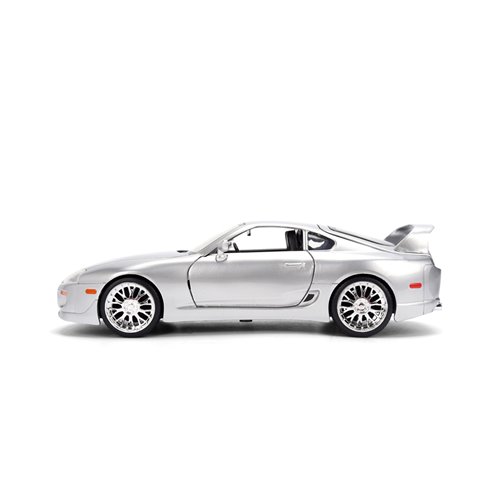 JDM Tuners 1995 Toyota Supra 1:24 Scale Die-Cast Metal Vehicle