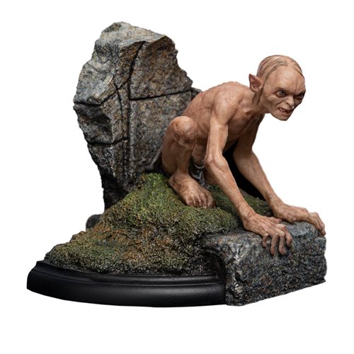 The Lord of the Rings Gollum Guide to Mordor Mini Statue