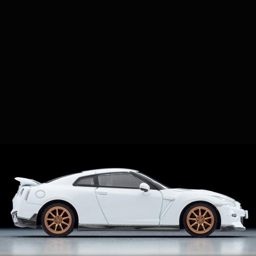 Tomica Limited Vintage Neo Nissan GT-R Premium Edition T-spec 24