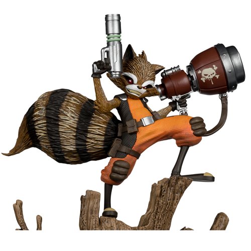 Marvel Wave 7 Rocket Racoon A Chasing Tale #1 1:6 Scale Posed Figure with Scene and Comic