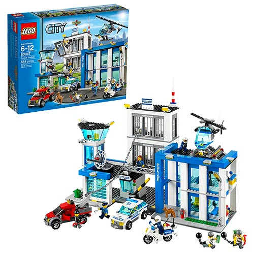 Lego City Police Station Entertainment Earth