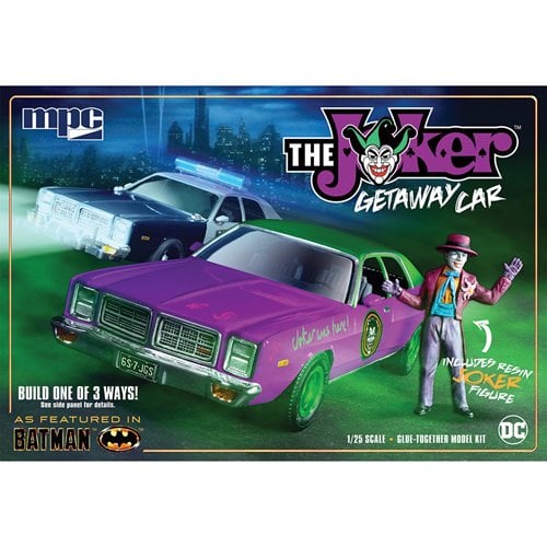Batman The Joker Getaway Car 1:25 Scale Model Kit