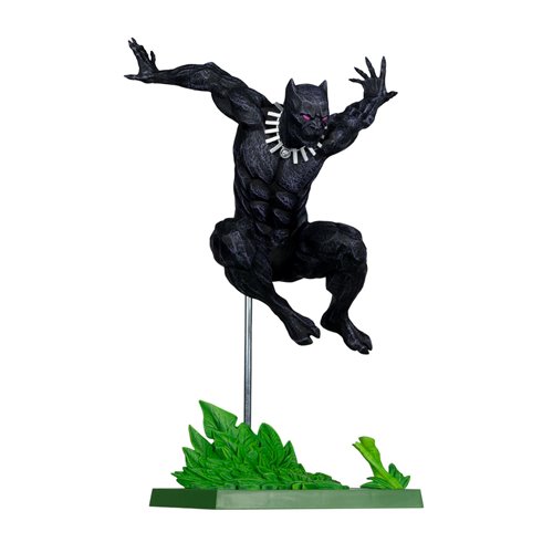 Marvel Wave 7 Black Panther Annual Variant #1 1:6 Scale Posed Figure with Scene and Comic