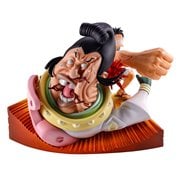 One Piece Monkey D. Luffy vs. St. Charlos Impact Log Ichibansho Revible Moment Statue
