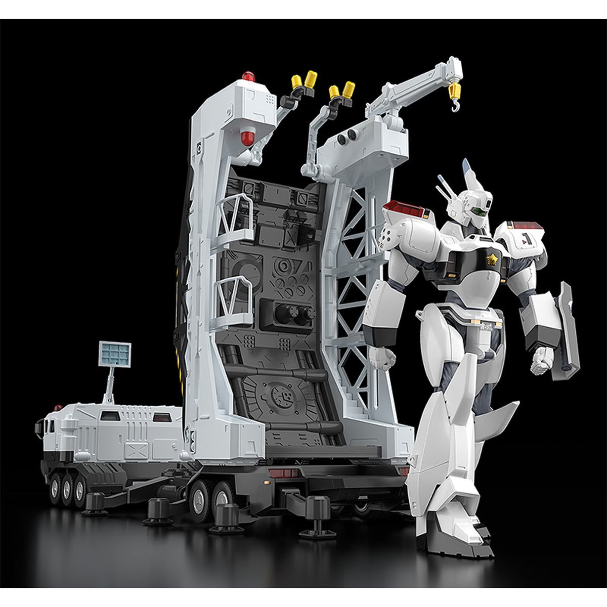 Patlabor Type 98 Command Vehicle and Type 99 Special Labor Carrier 