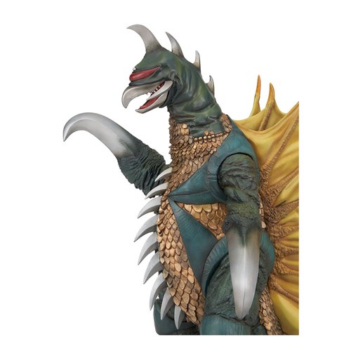 Godzilla Gigan 1972 Zero's Heartbeat Monsterlise Ichibansho Statue