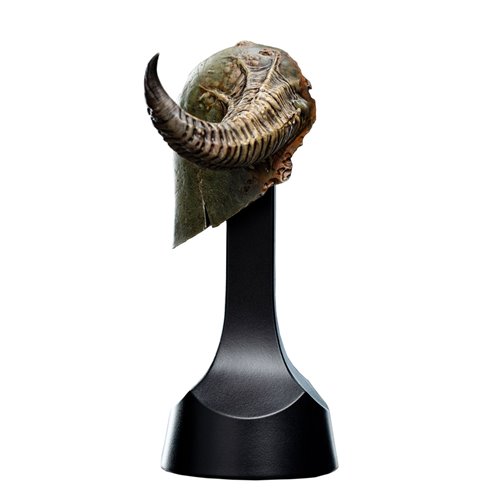 Warhammer: Age of Sigmar Putrid Blightking Miniature Helmet Statue