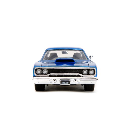 Bigtime Muscle 1970 Plymouth Roadrunner Candy Blue and White 1:24 Scale Die-Cast Metal Vehicle