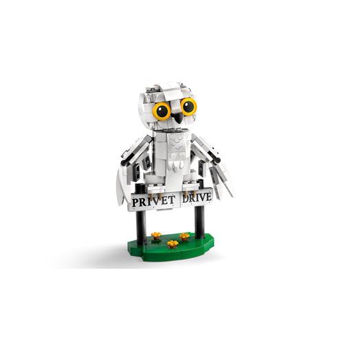 LEGO 76425 Harry Potter Hedwig at 4 Privet Drive