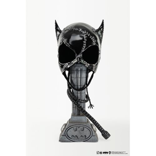 Batman Returns Catwoman 1:1 Scale Art Mask Replica