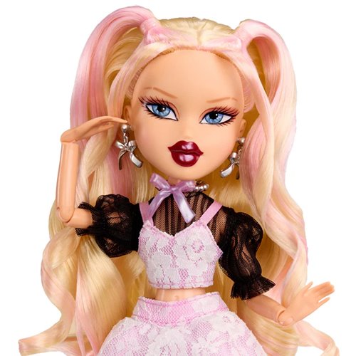 Bratz Stylin' Birthday Cloe Doll