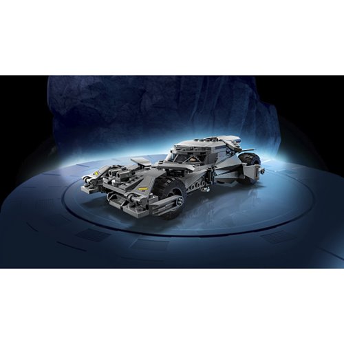 LEGO 76330 Super Heroes DC Comics Batman v Superman™ Batmobile