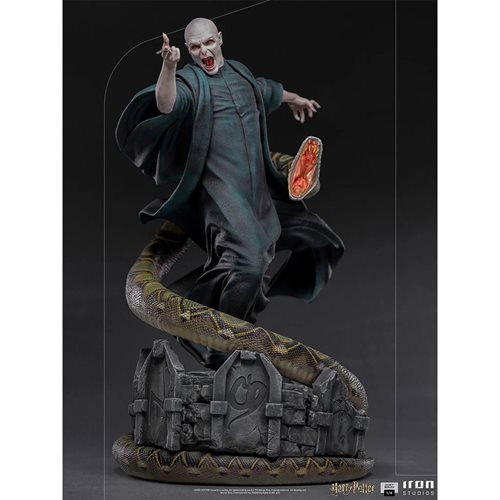 Harry Potter Voldemort and Nagini Legacy Replica 1:4 Scale Limited Edition Statue