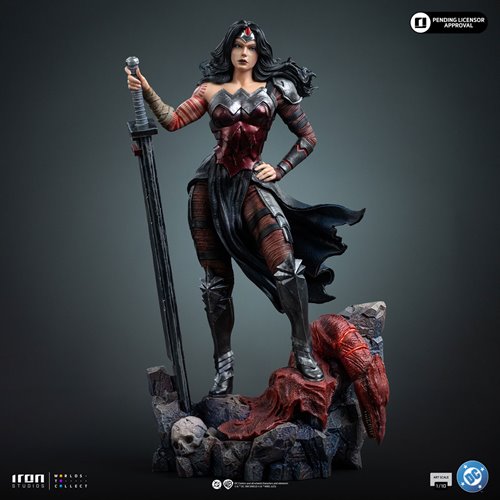 Absolute Wonder Woman DC Comics 1:10 Art Scale Limited Edition Statue