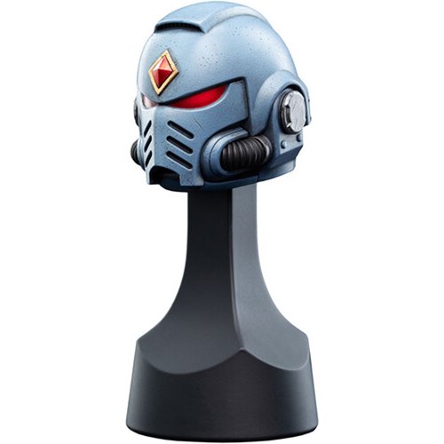 Warhammer 40,000 Space Wolves Miniature Helmet Statue