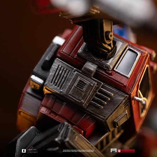 Transformers Optimus Prime 1:20 Demi Art Scale Limited Edition Statue
