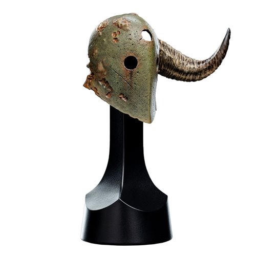 Warhammer: Age of Sigmar Putrid Blightking Miniature Helmet Statue