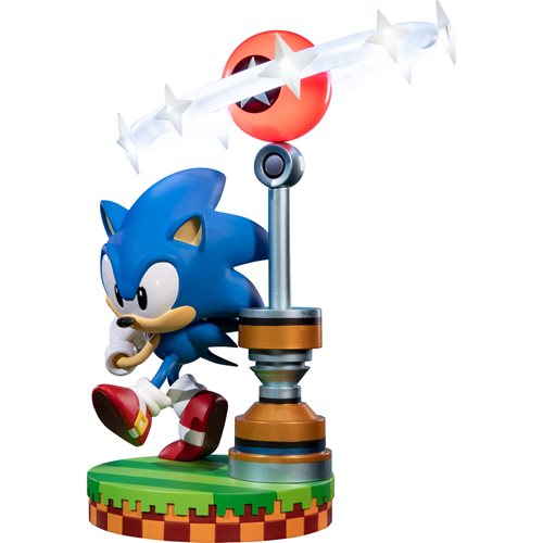 Sonic the Hedgehog Light-Up Sonic Collector's Edition 11-Inch Statue