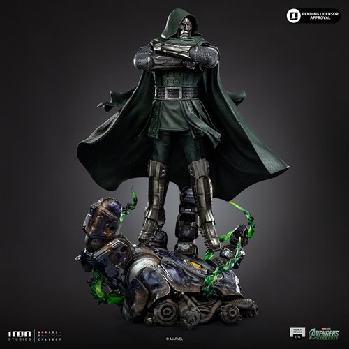 Avengers: Doomsday Doctor Doom Legacy Replica 1:4 Limited Edition Statue