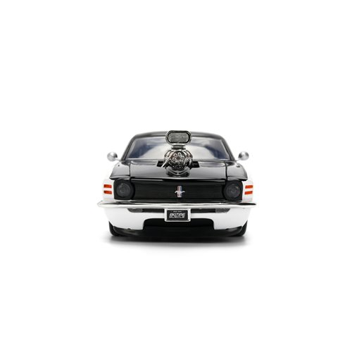 Bigtime Muscle 1970 Ford Mustang Boss 429 Glossy White 1:24 Scale Die-Cast Metal Vehicle