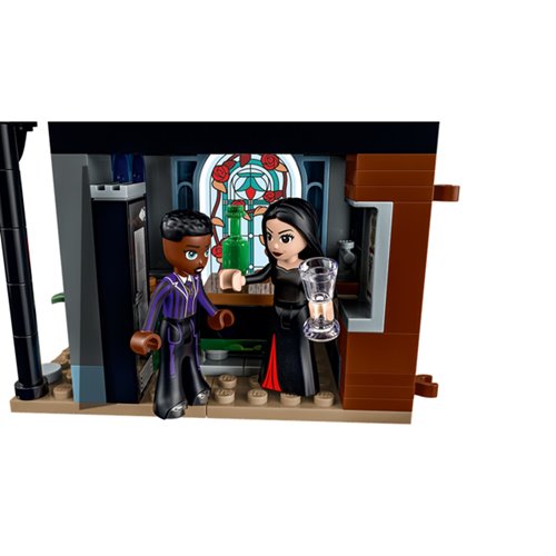 LEGO 76786 Wednesday Morticia's Cottage