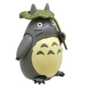 My Neighbor Totoro Gray Totoro with Leaf Pull Back Collection Vehicle