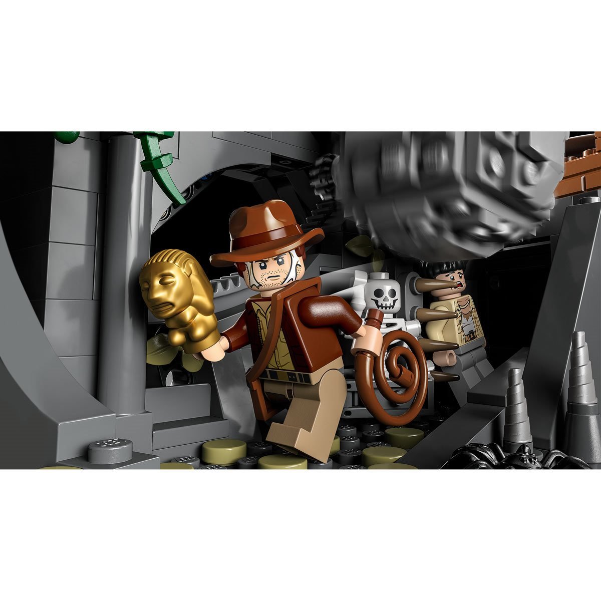 LEGO® 77015 LEGO® Indiana Jones™ Temple of the Golden Idol