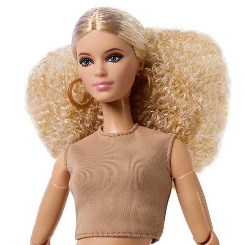Barbie Basics 07 Doll - Entertainment Earth